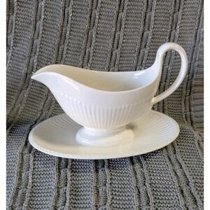 Vintage Wedgewood Gravy Boat with attached Underplate White